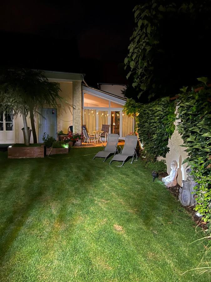 MonPe apartmánik s atmosférou Komárno Exterior foto