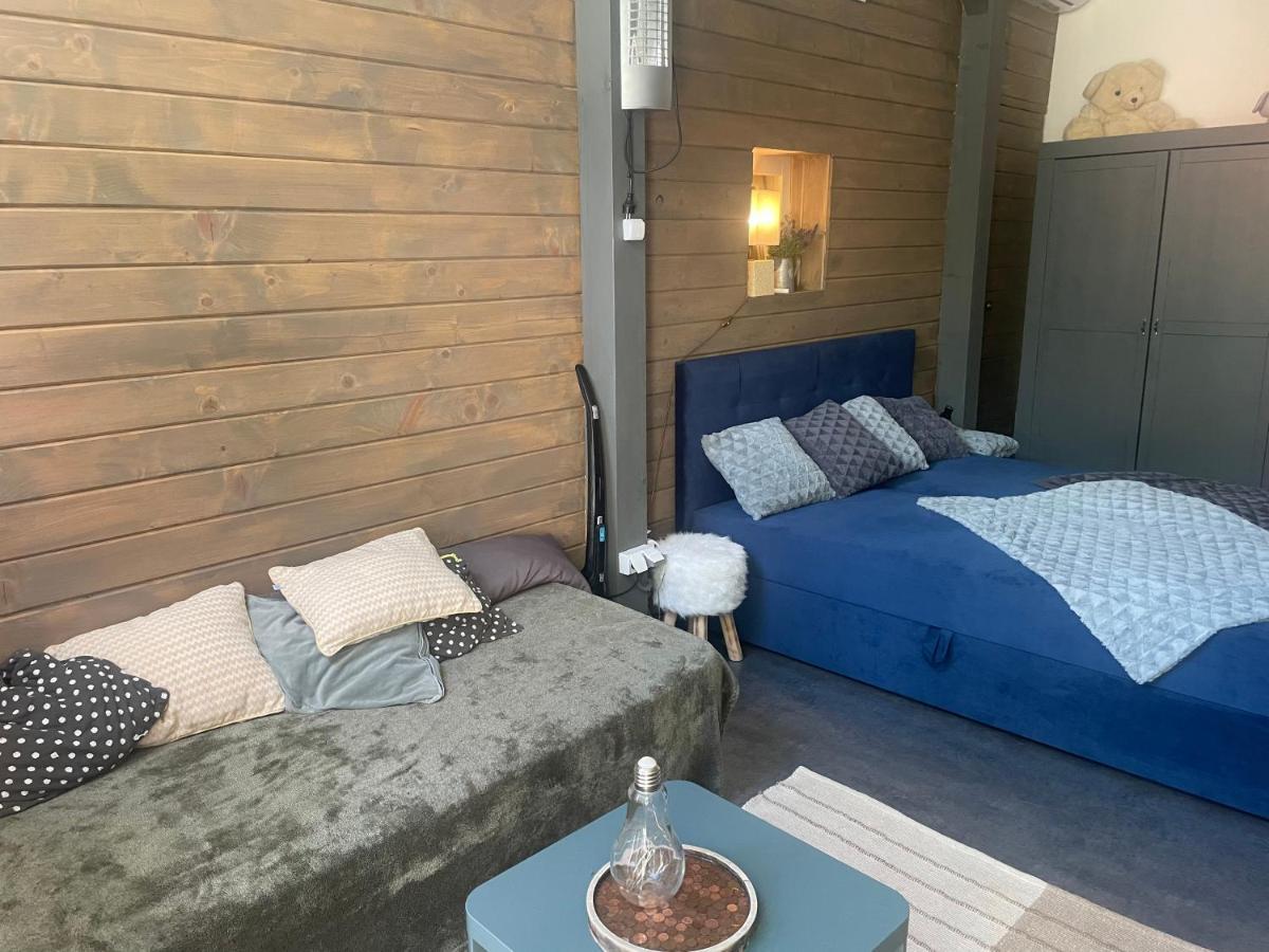 MonPe apartmánik s atmosférou Komárno Exterior foto